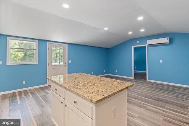 236 LAUREL DR, Madison, VA 22727