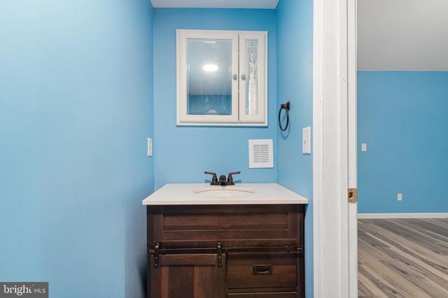 236 LAUREL DR, Madison, VA 22727