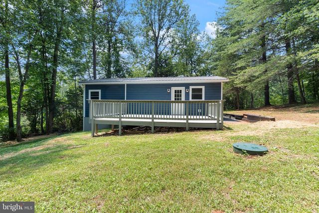 236 LAUREL DR, Madison, VA 22727