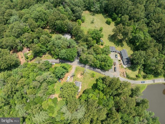 236 LAUREL DR, Madison, VA 22727