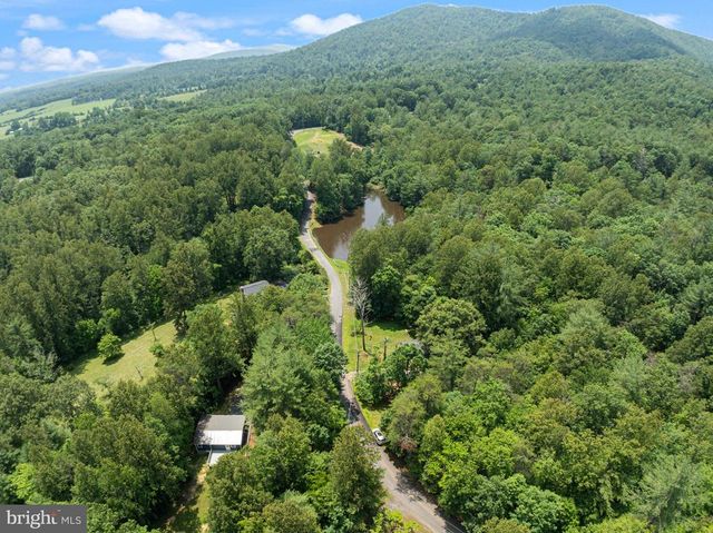 236 LAUREL DR, Madison, VA 22727