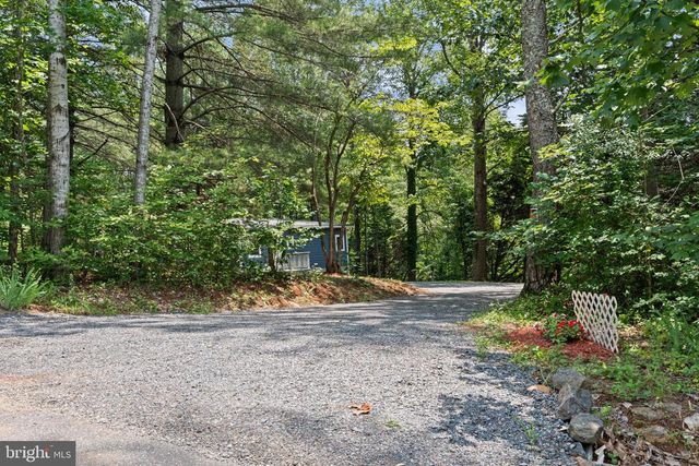 236 LAUREL DR, Madison, VA 22727