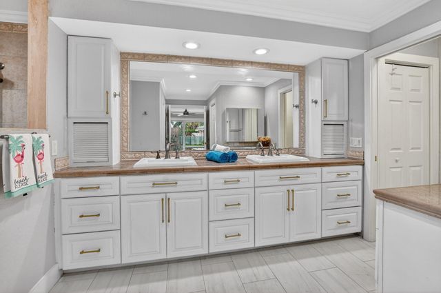 2378 Deer Creek Lob Lolly Lane, Deerfield Beach, FL 33442