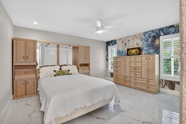 2378 Deer Creek Lob Lolly Lane, Deerfield Beach, FL 33442
