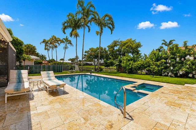 2378 Deer Creek Lob Lolly Lane, Deerfield Beach, FL 33442