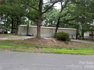 13929 Hardwood Place, Matthews, NC 28105