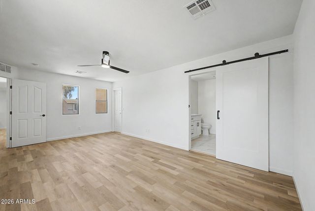 6452 W RUTH Avenue, Glendale, AZ 85302