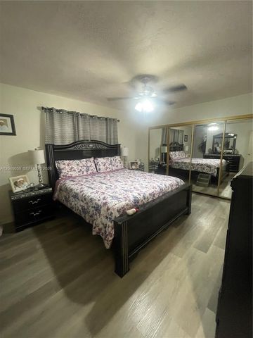 6945 W 2nd Way, Hialeah, FL 33014