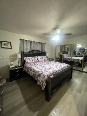 6945 W 2nd Way, Hialeah, FL 33014