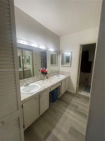 6945 W 2nd Way, Hialeah, FL 33014
