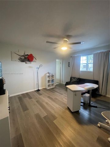 6945 W 2nd Way, Hialeah, FL 33014