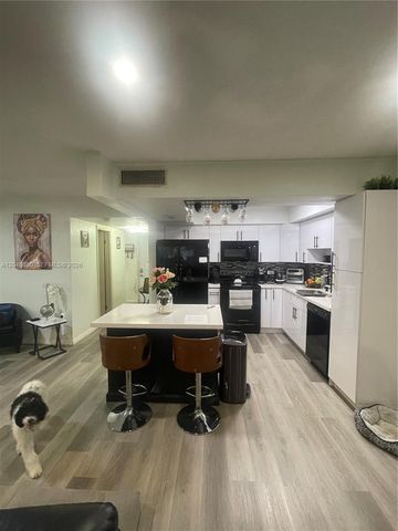 6945 W 2nd Way, Hialeah, FL 33014