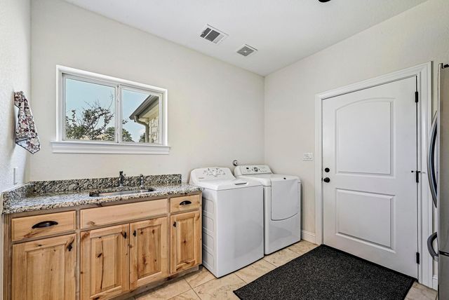 312 FIRST DOWN DASH, Burnet, TX 78611