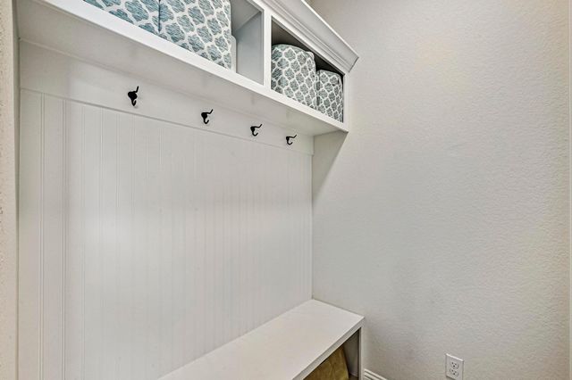 312 FIRST DOWN DASH, Burnet, TX 78611