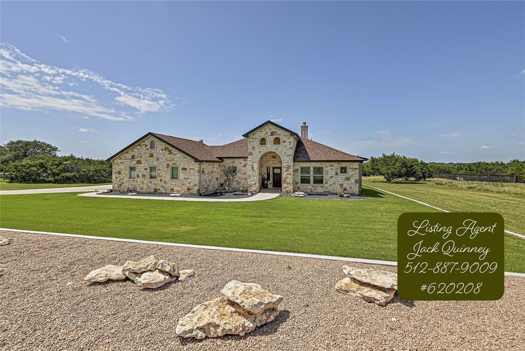 312 FIRST DOWN DASH, Burnet, TX 78611