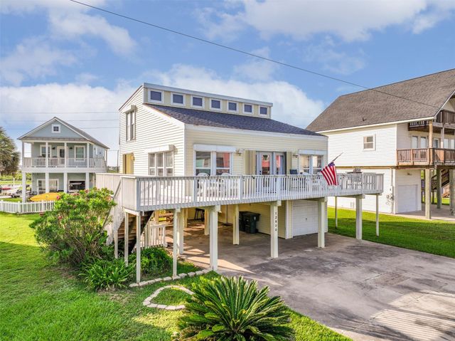 12600 W Ventura Drive, Galveston, TX 77554