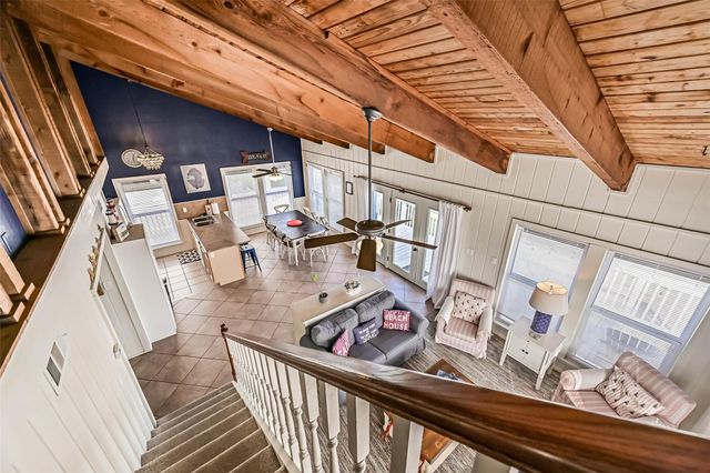 12600 W Ventura Drive, Galveston, TX 77554