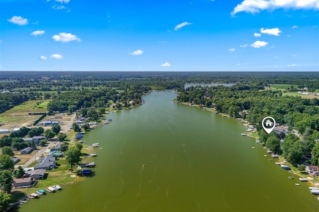 181 Dons Drive, Quincy, MI 49082