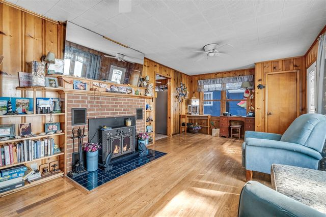 181 Dons Drive, Quincy, MI 49082