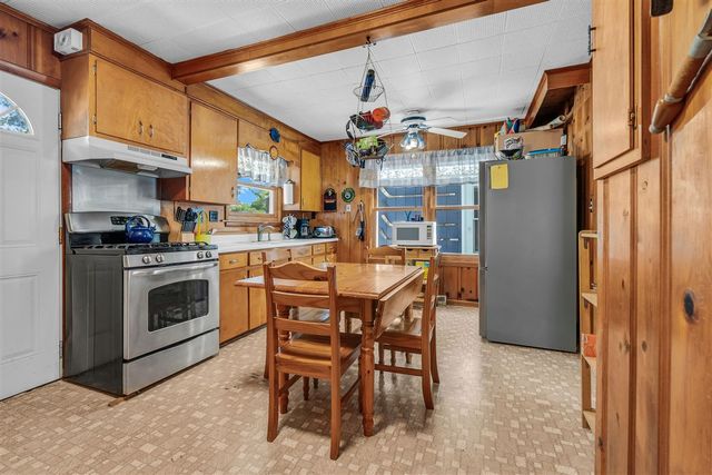 181 Dons Drive, Quincy, MI 49082