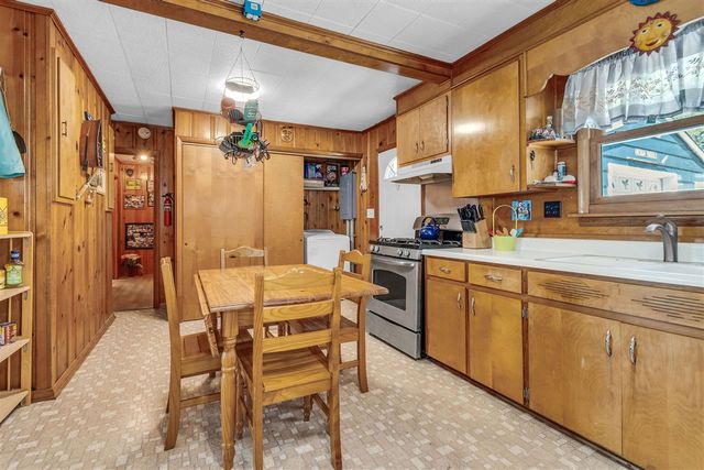 181 Dons Drive, Quincy, MI 49082