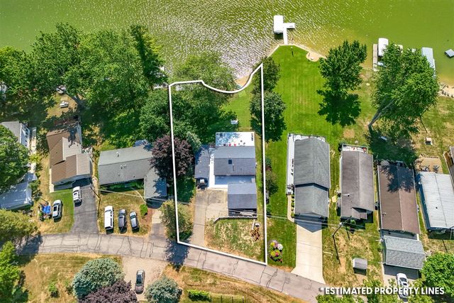 181 Dons Drive, Quincy, MI 49082