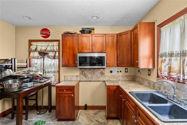 127 E Norman Avenue, Dayton, OH 45405