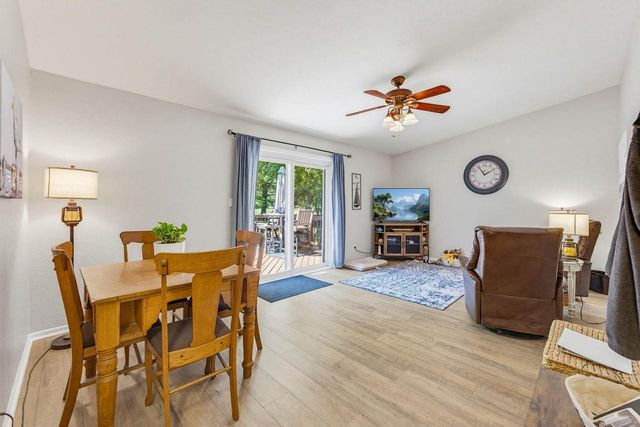1247 N Breezeland ROAD, Summit, WI 53066