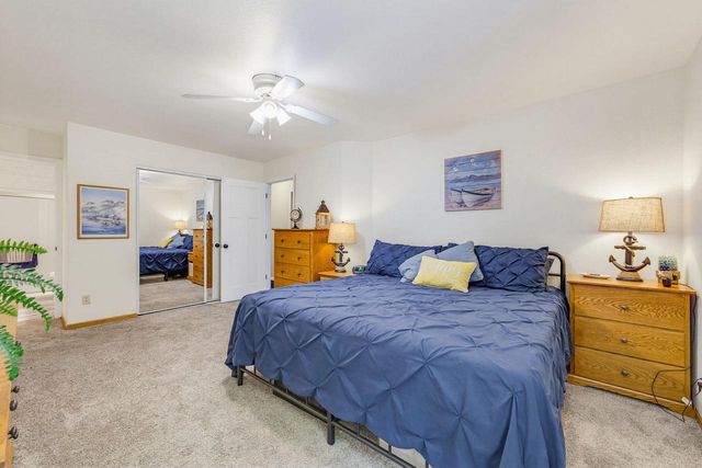 1247 N Breezeland ROAD, Summit, WI 53066