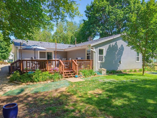 1247 N Breezeland ROAD, Summit, WI 53066