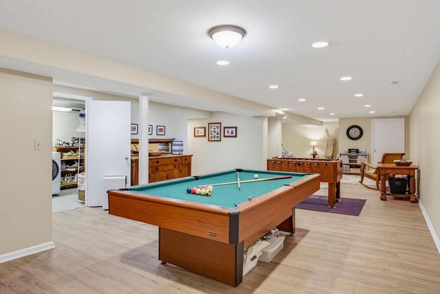 1247 N Breezeland ROAD, Summit, WI 53066