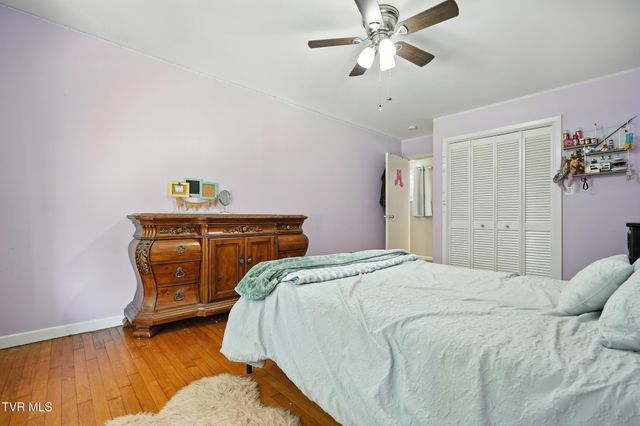 508 Southeast Spring Avenue, Wise, VA 24293