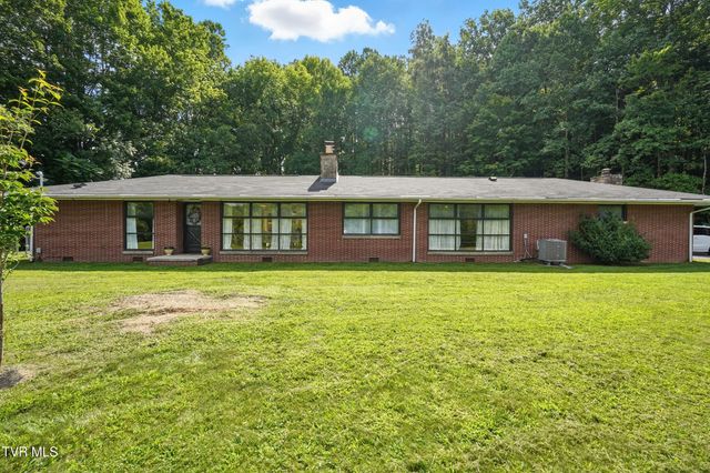 508 Southeast Spring Avenue, Wise, VA 24293