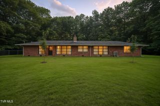 508 Southeast Spring Avenue, Wise, VA 24293