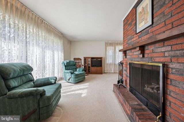 202 STRATFORD AVE, Haddon Township, NJ 08108