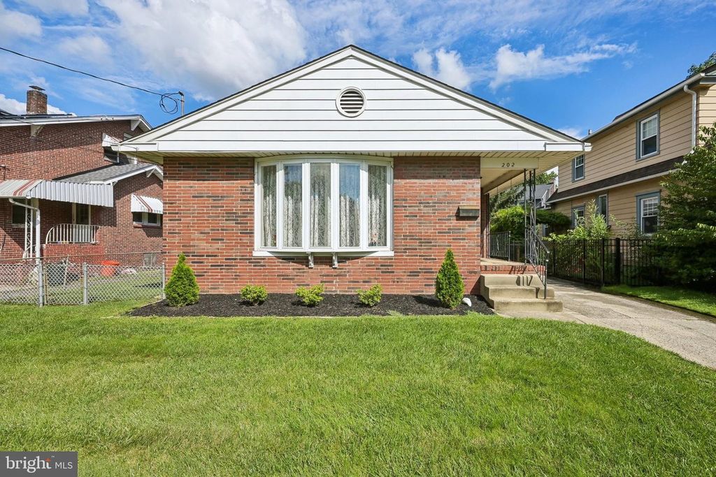 202 STRATFORD AVE, Haddon Township, NJ 08108