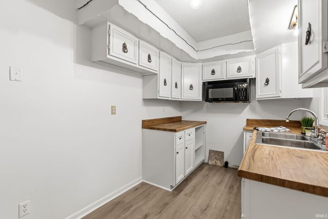 4326 Hursh Road, Fort Wayne, IN 46845