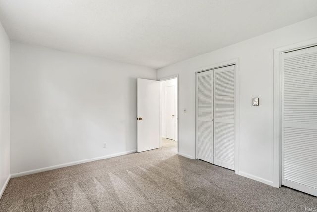 4326 Hursh Road, Fort Wayne, IN 46845