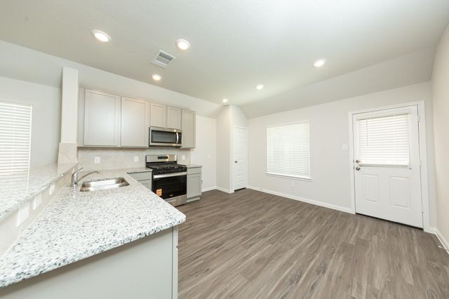 2353 Whitefish Drive, Conroe, TX 77384