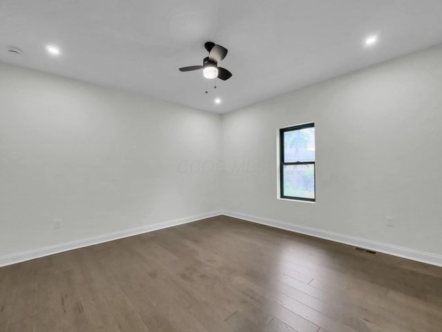 1292 Moundview Avenue, Columbus, OH 43207