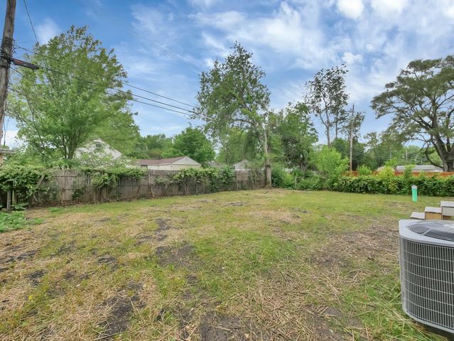 1292 Moundview Avenue, Columbus, OH 43207
