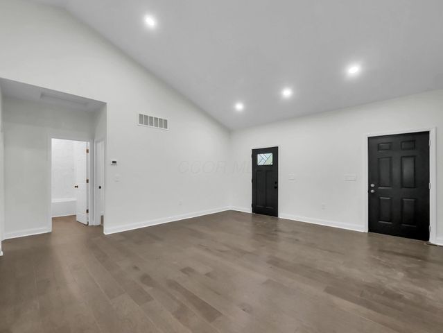1292 Moundview Avenue, Columbus, OH 43207