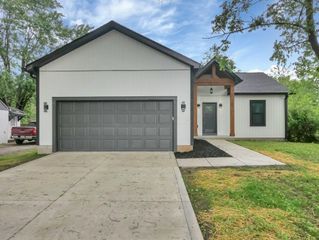 1292 Moundview Avenue, Columbus, OH 43207