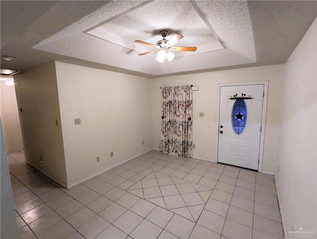 2120 Del Oro Drive, Weslaco, TX 78599