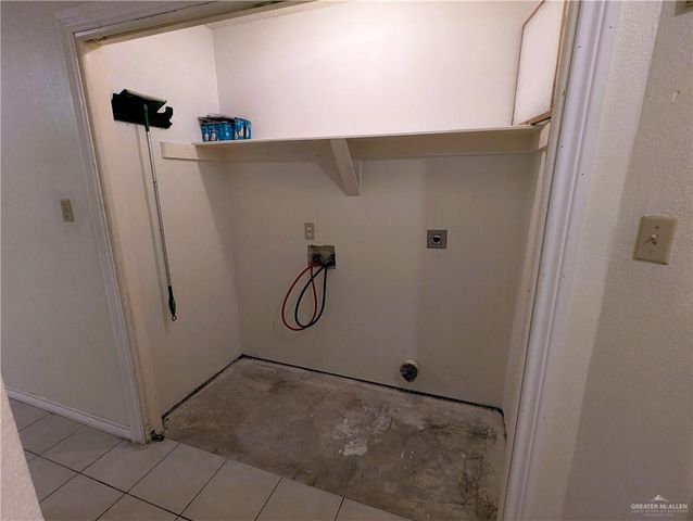 2120 Del Oro Drive, Weslaco, TX 78599