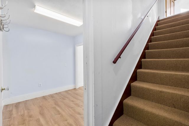 318 North Street, Bennington, VT 05201