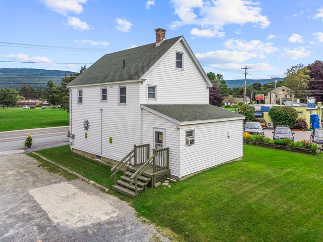 318 North Street, Bennington, VT 05201