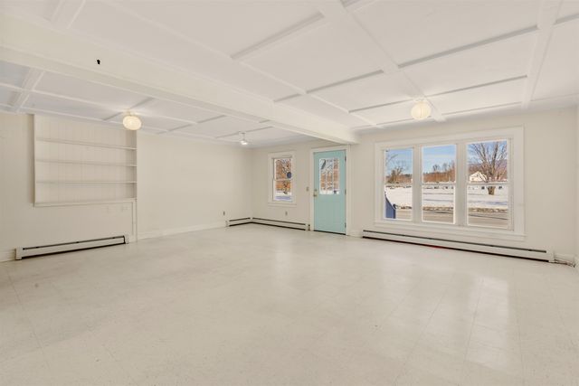 318 North Street, Bennington, VT 05201