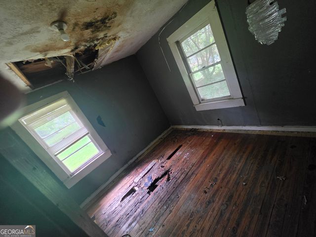 375 N Richardson Street, Hartwell, GA 30643