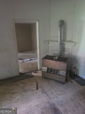 375 N Richardson Street, Hartwell, GA 30643